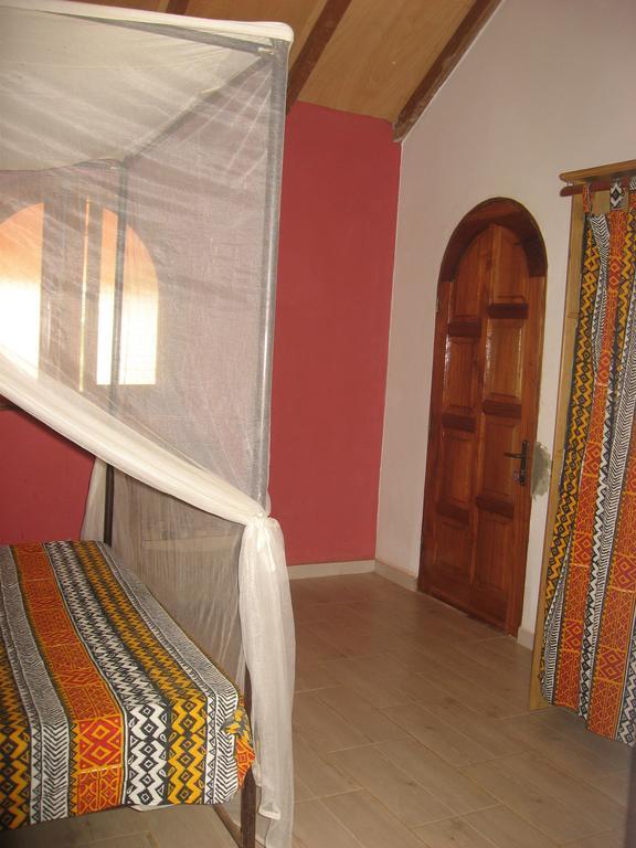 Babao Hotell M'Bour Rum bild