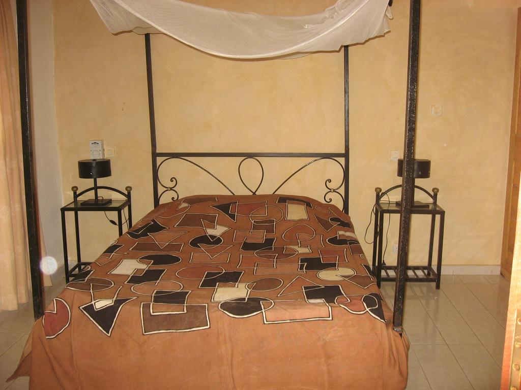 Babao Hotell M'Bour Rum bild