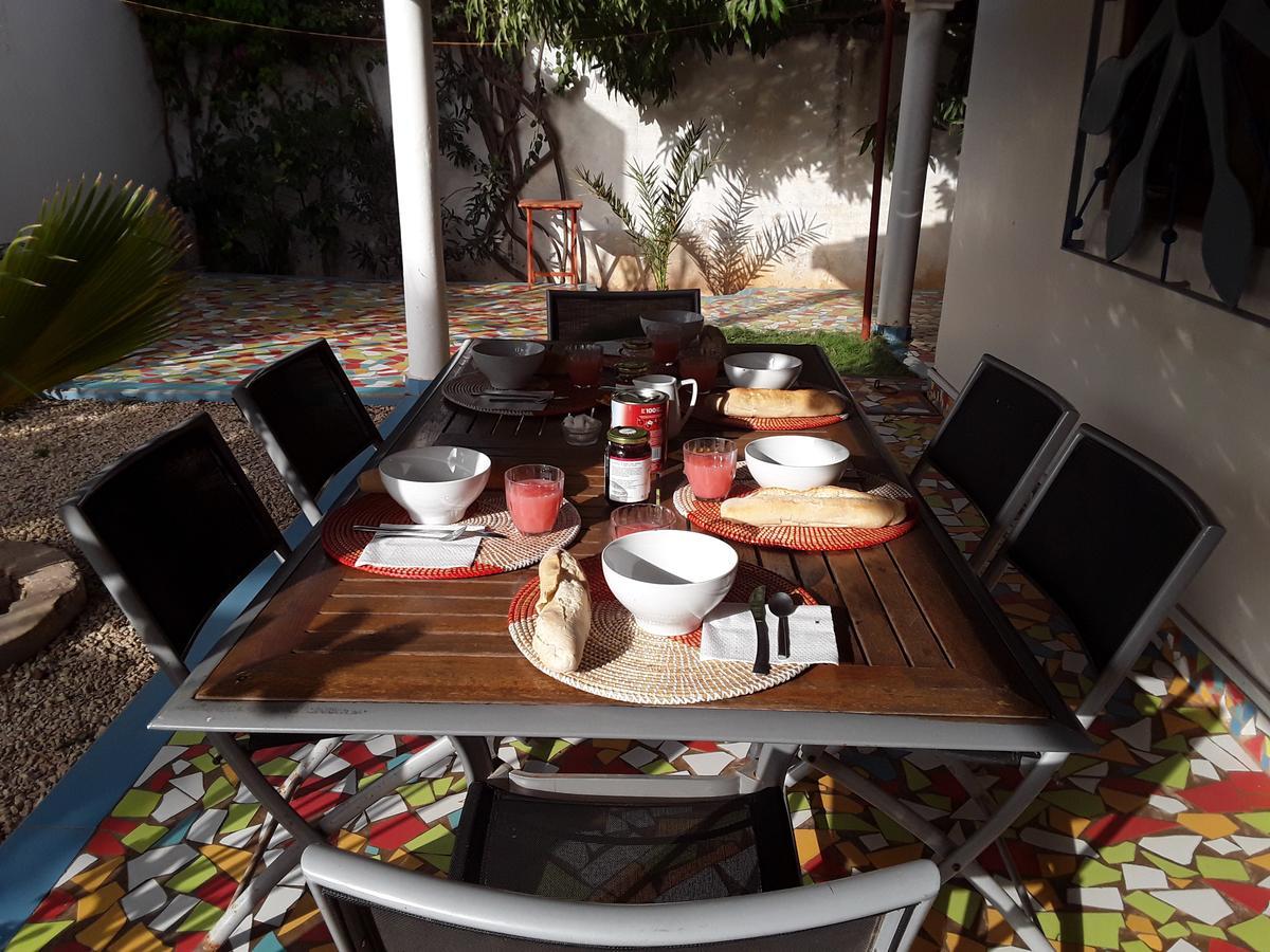 Babao Hotell M'Bour Exteriör bild